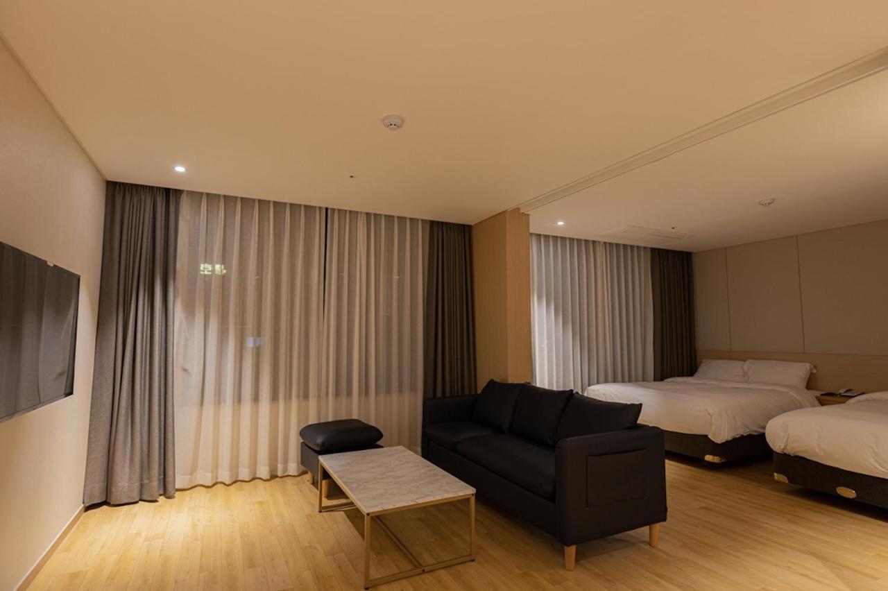 Hotel Zinc Seogwipo Zewnętrze zdjęcie