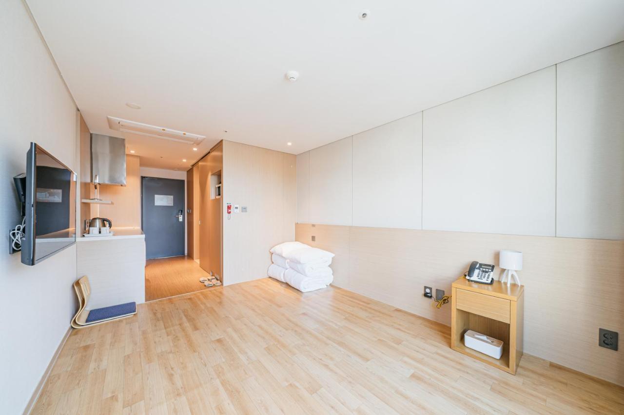 Hotel Zinc Seogwipo Zewnętrze zdjęcie